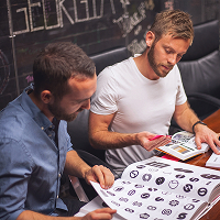 red-kite-design-work-testimonials-menu